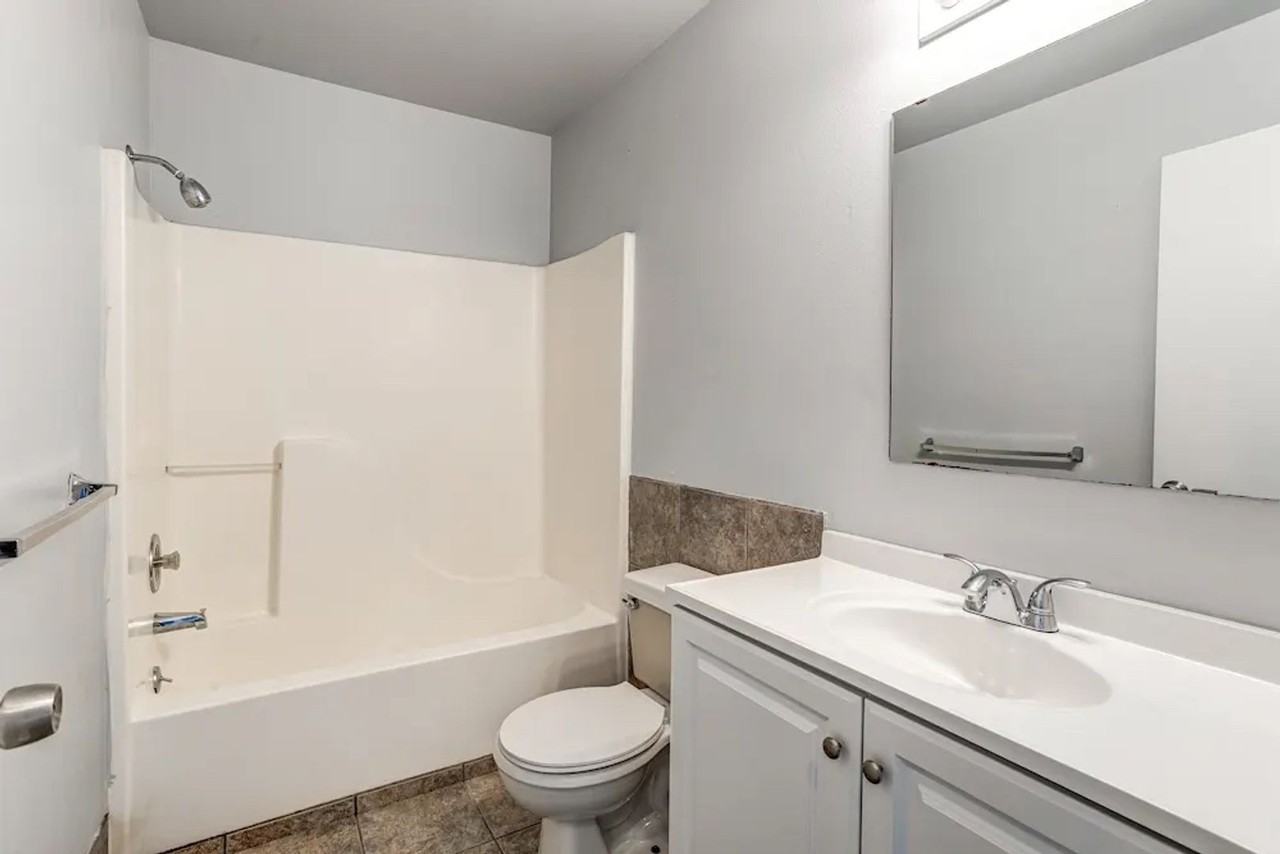 Sunlight Townhomes - Photo 4 of 8