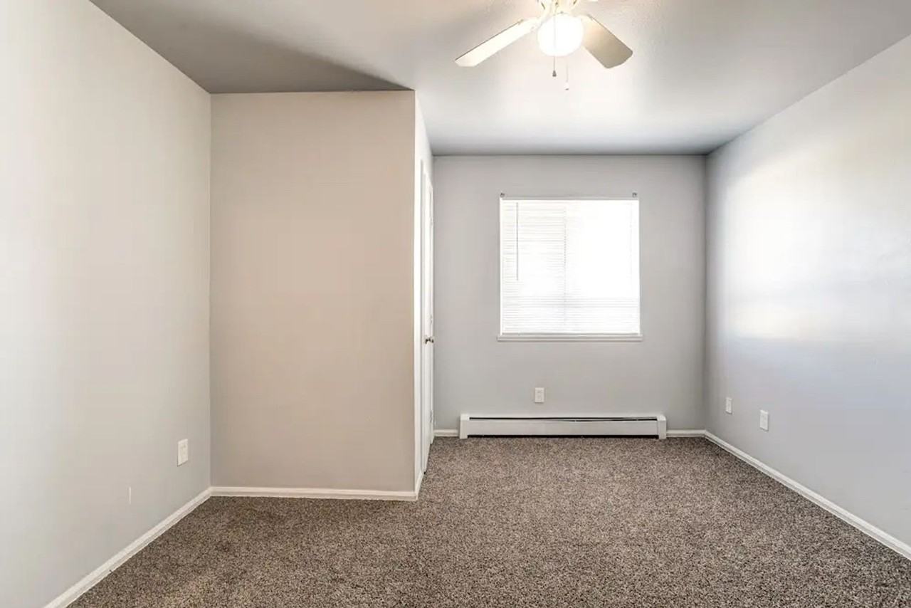 Sunlight Townhomes - Photo 6 of 8