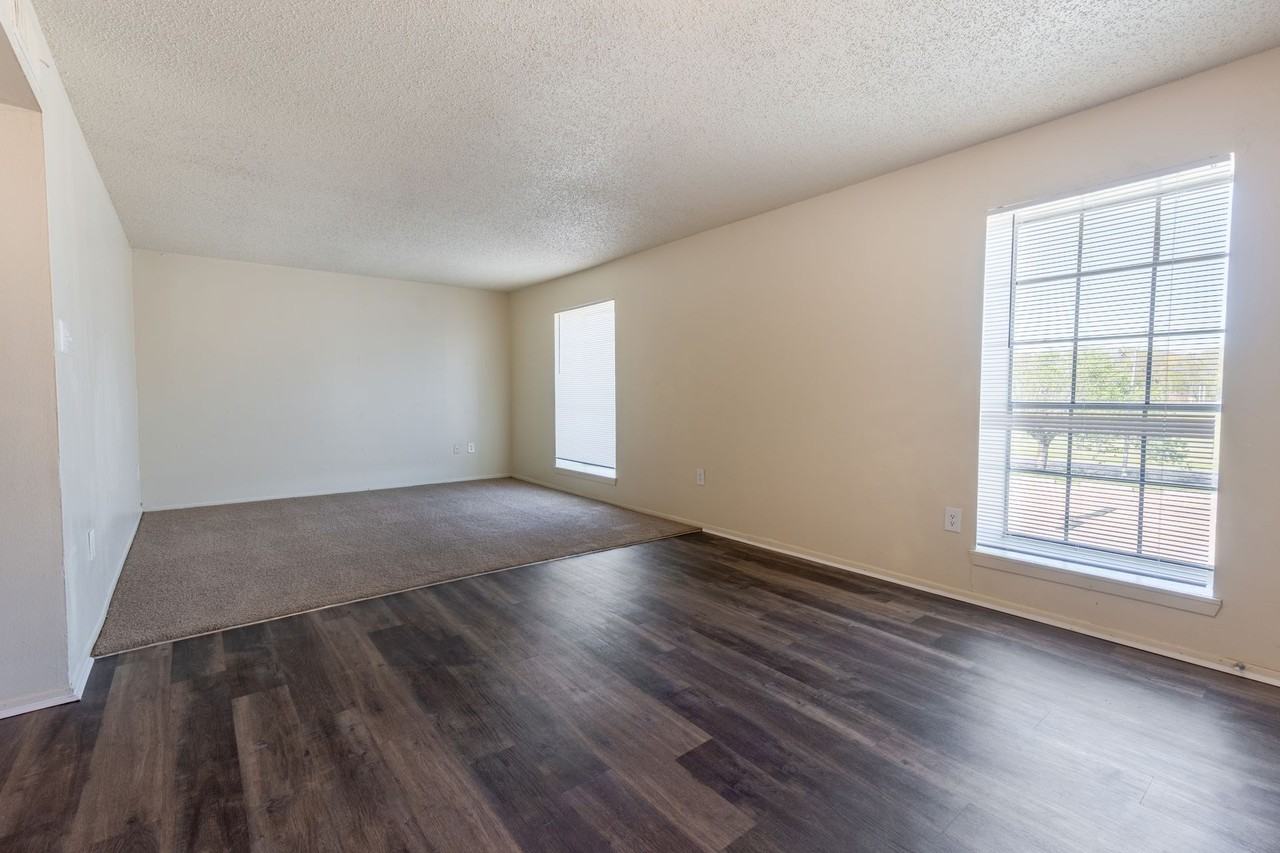 Bellemont Victoria II - Photo 4 of 28