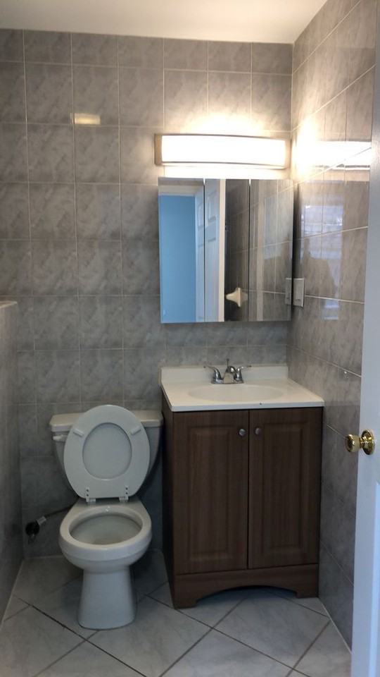812 - OM-812 New York Avenue LLC - Photo 6 of 19