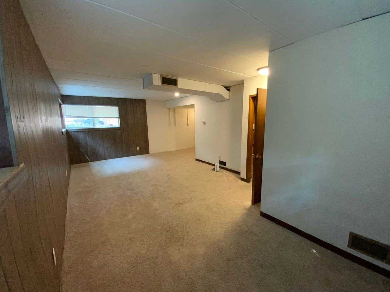 1406 Bass Ave - Photo 3 of 50