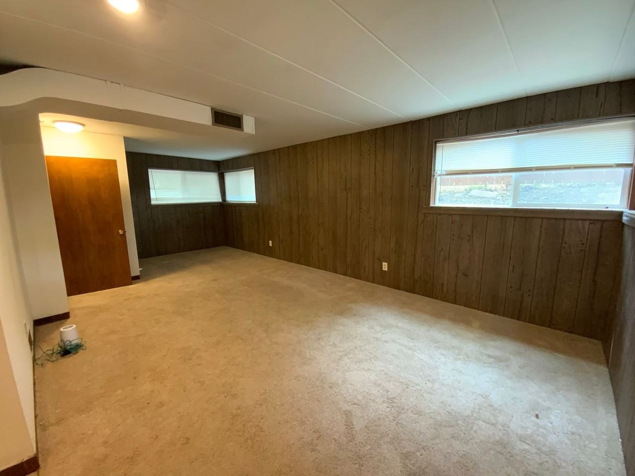 1406 Bass Ave - Photo 4 of 50