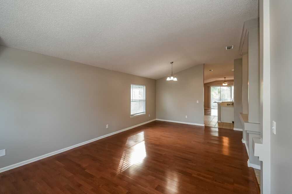 3270 Deuce Ct - Photo 3 of 16