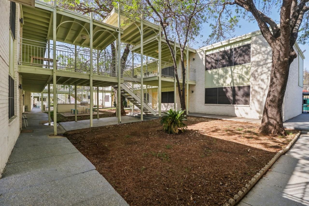 THE ARCHES - Photo 7 of 18