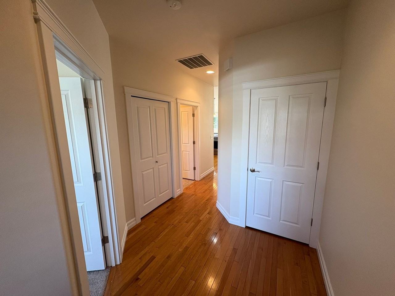 1809 Cedar Springs Ln - Photo 2 of 19