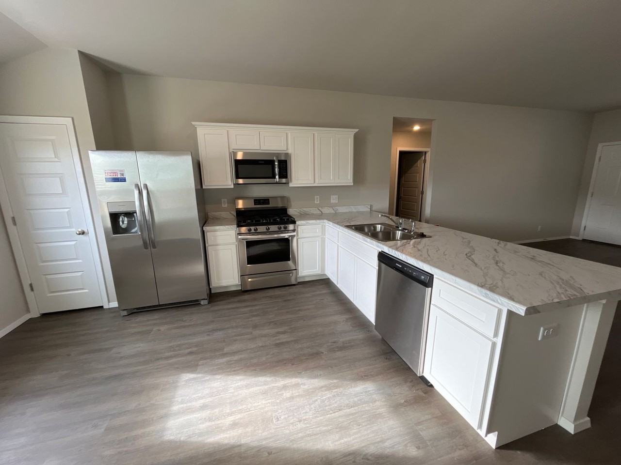 1111 W Abilene Rd - Photo 7 of 20