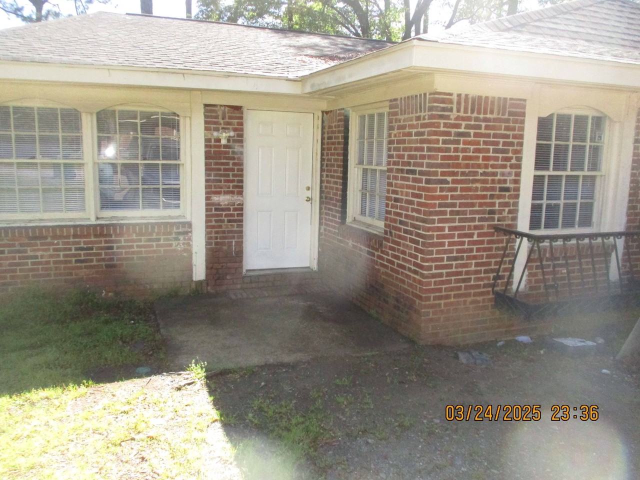 612 S Maple St Apt A - Photo 5 of 5