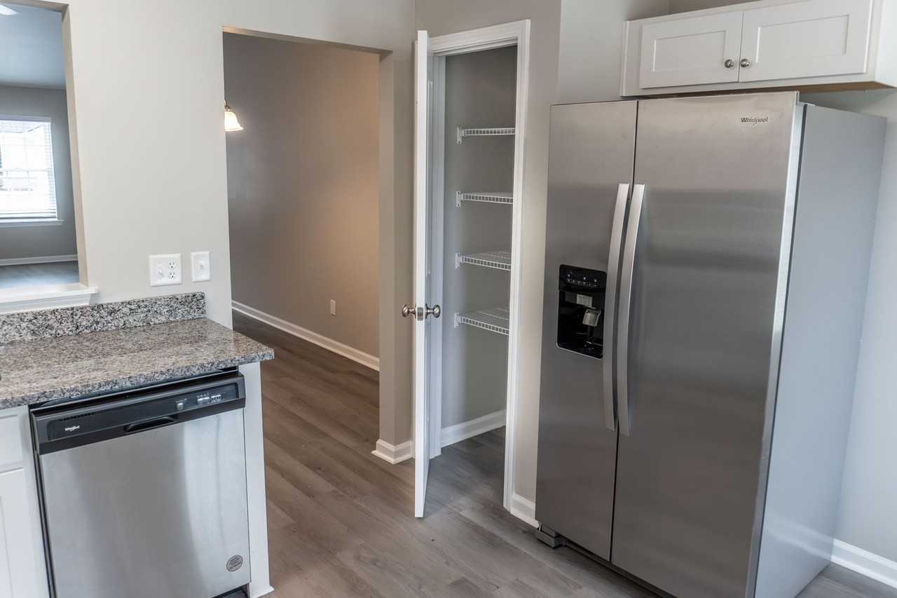 1111 Village End - Photo 5 of 17