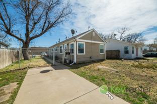 1036 S Richmond Ave - Photo 1 of 1
