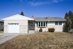 featured image of 2210 9th Ave N