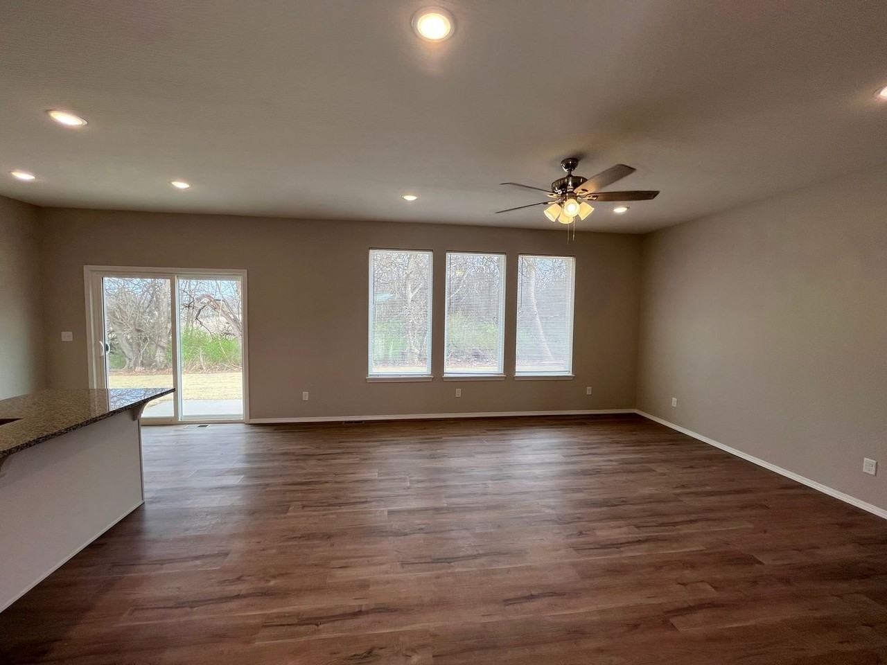 2988 N Nixon Ave - Photo 2 of 17