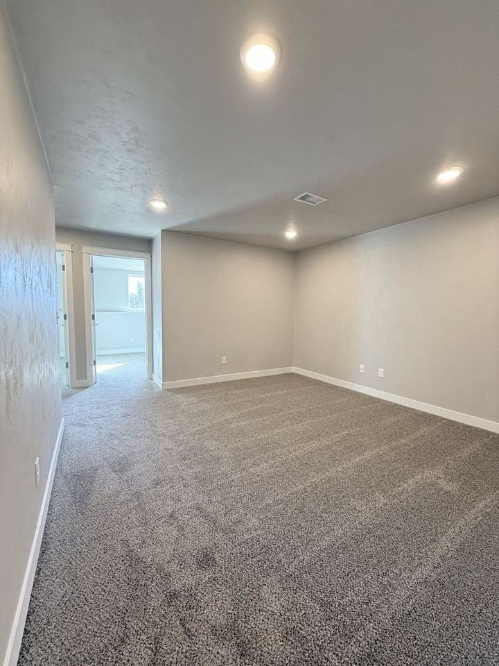 4786 Marlo Way - Photo 4 of 22