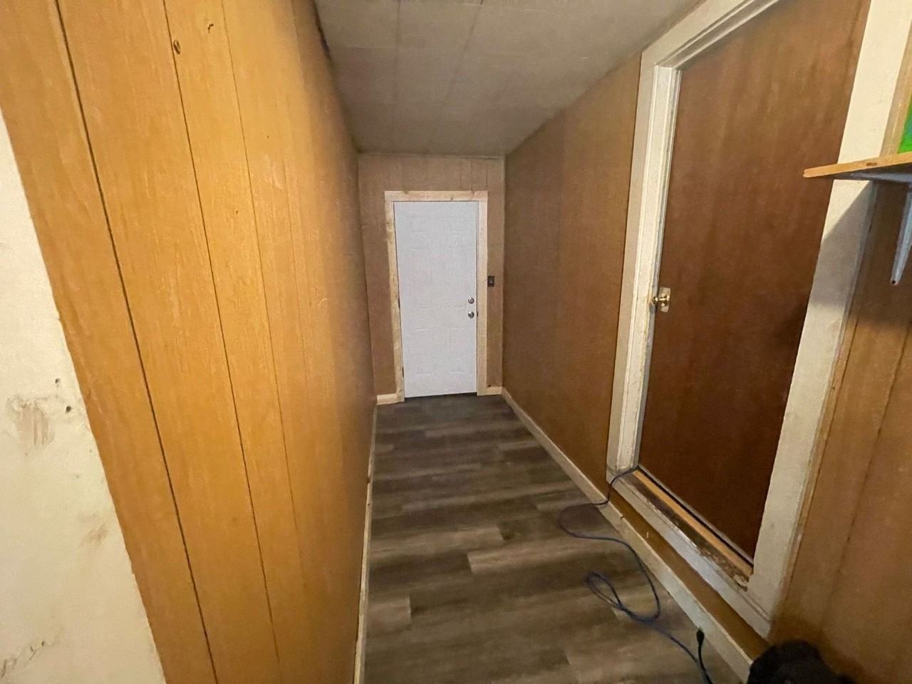 741 N Alameda Ave - Photo 6 of 7