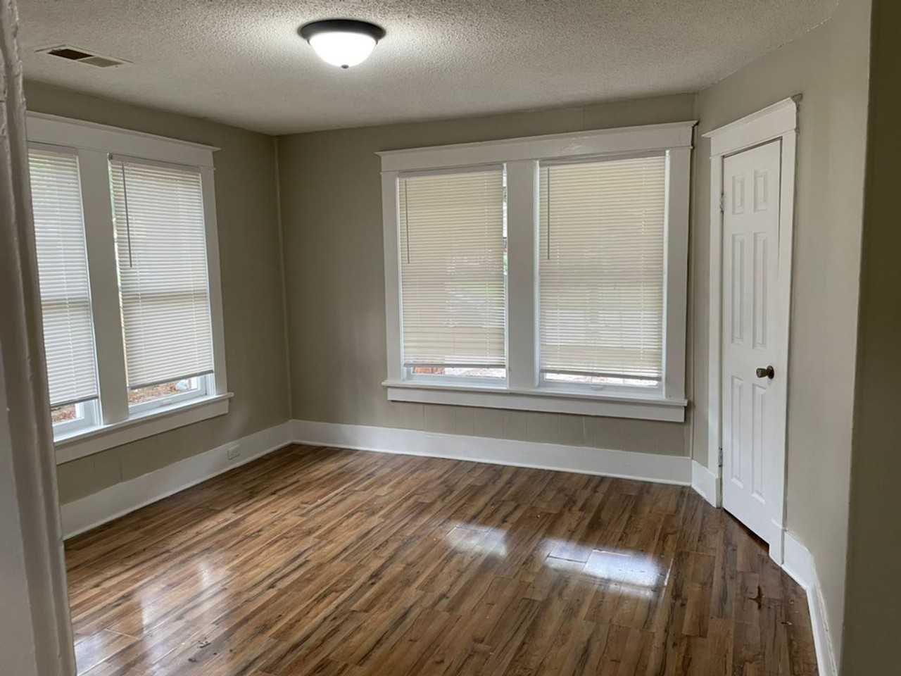 482 Marianna St - Photo 3 of 7