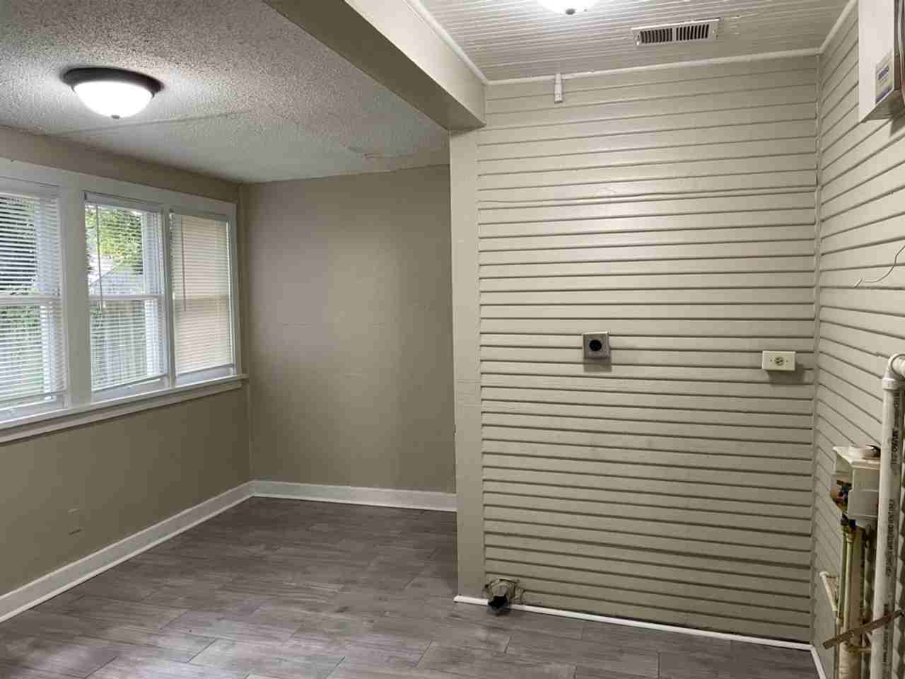 482 Marianna St - Photo 7 of 7