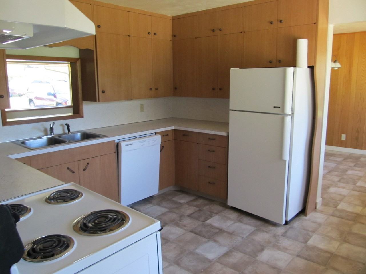 1509 Avon Ave - Photo 7 of 14