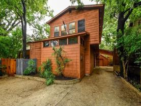 800 Leonard St - Photo 1 of 1