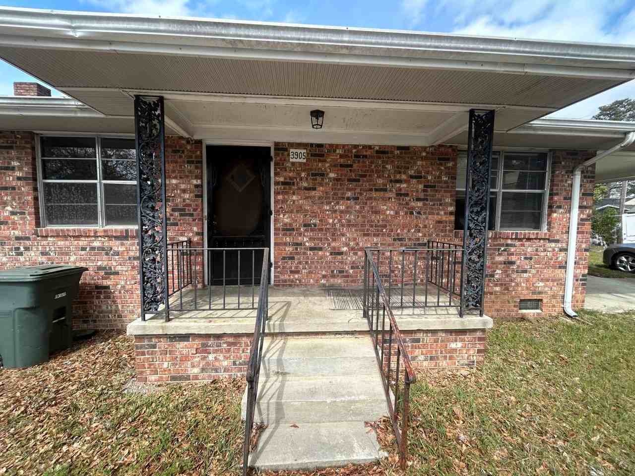 3905 Persimmon St - Photo 2 of 18