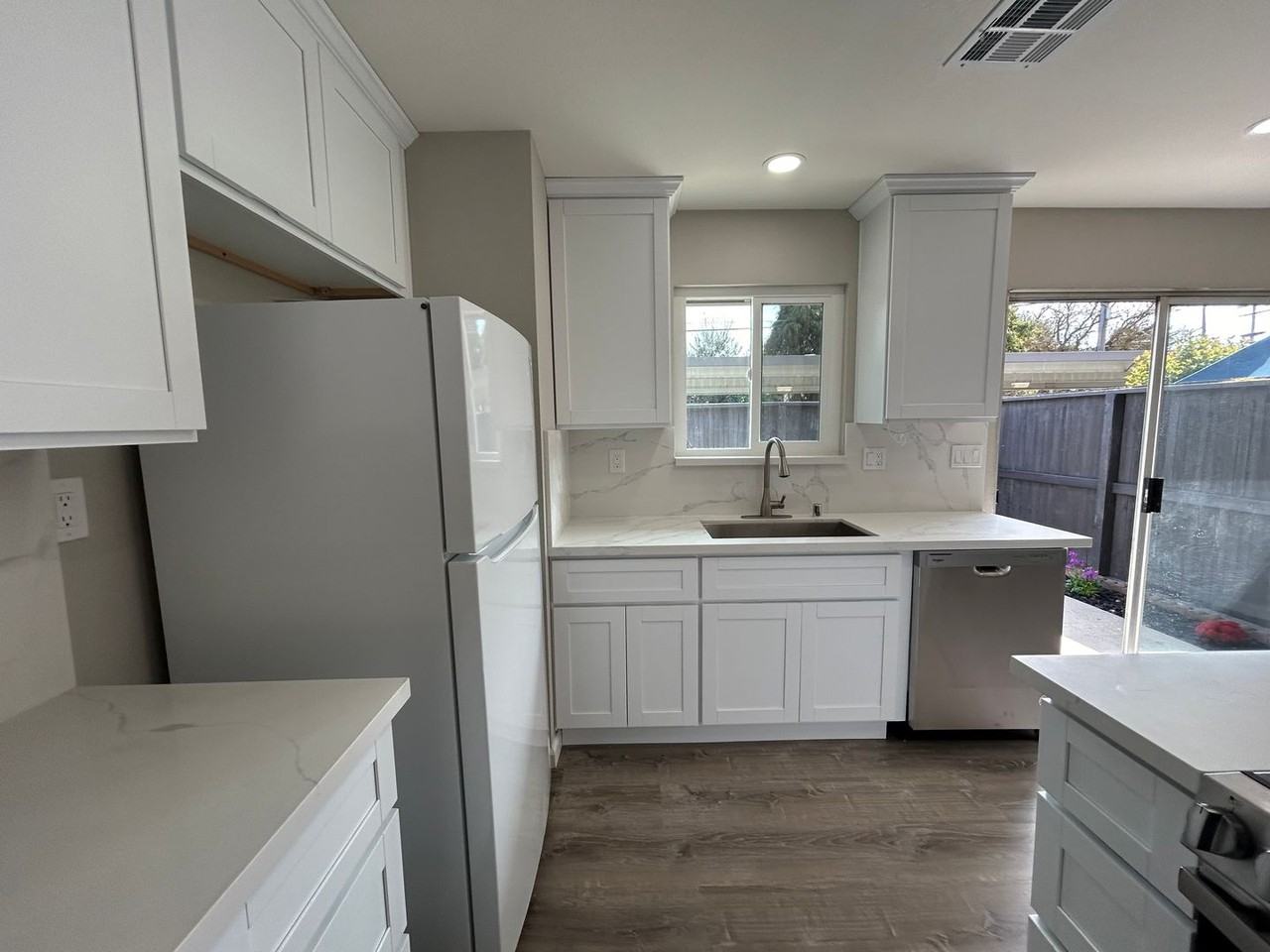 215 Floyd Ave #34 - Photo 5 of 14