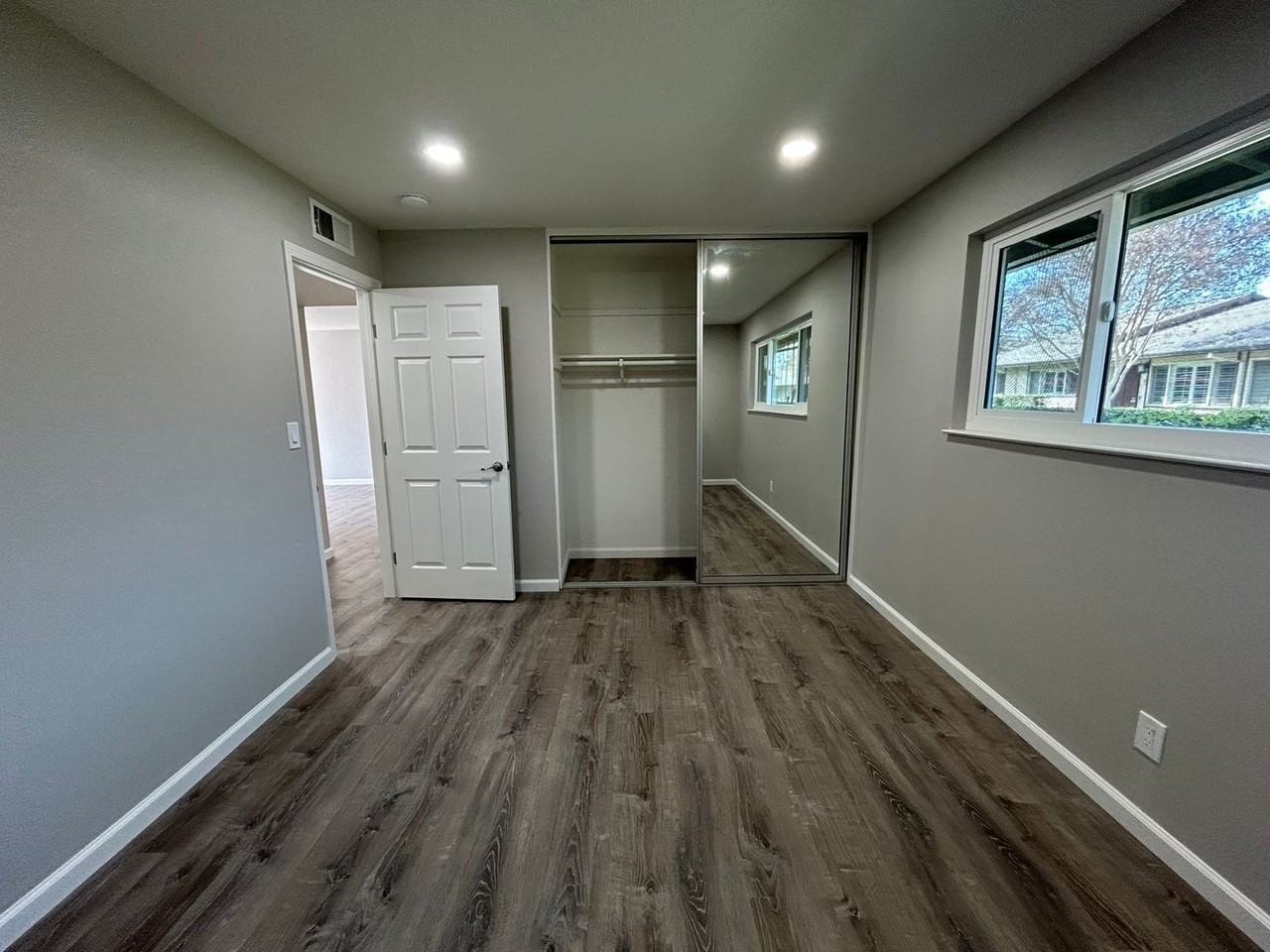 215 Floyd Ave #34 - Photo 7 of 14