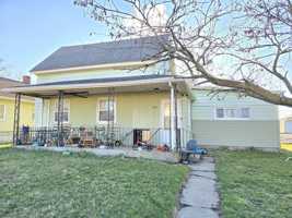 featured image of 919 S 25th St