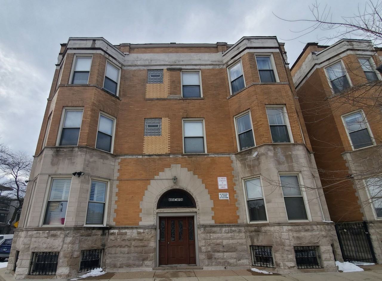 4858 S Prairie Ave #2A - Photo 4 of 23