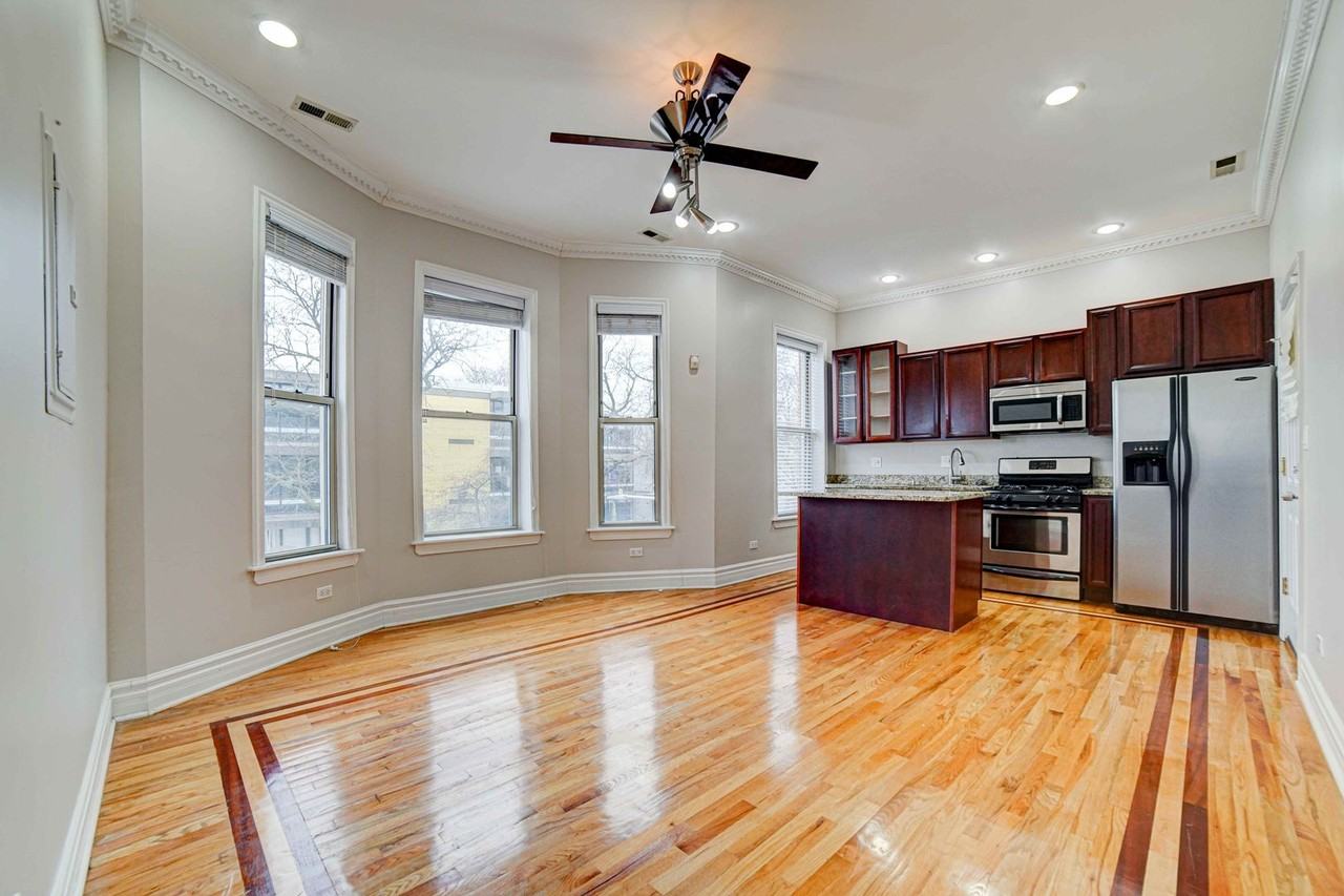 4858 S Prairie Ave #2A - Photo 5 of 23