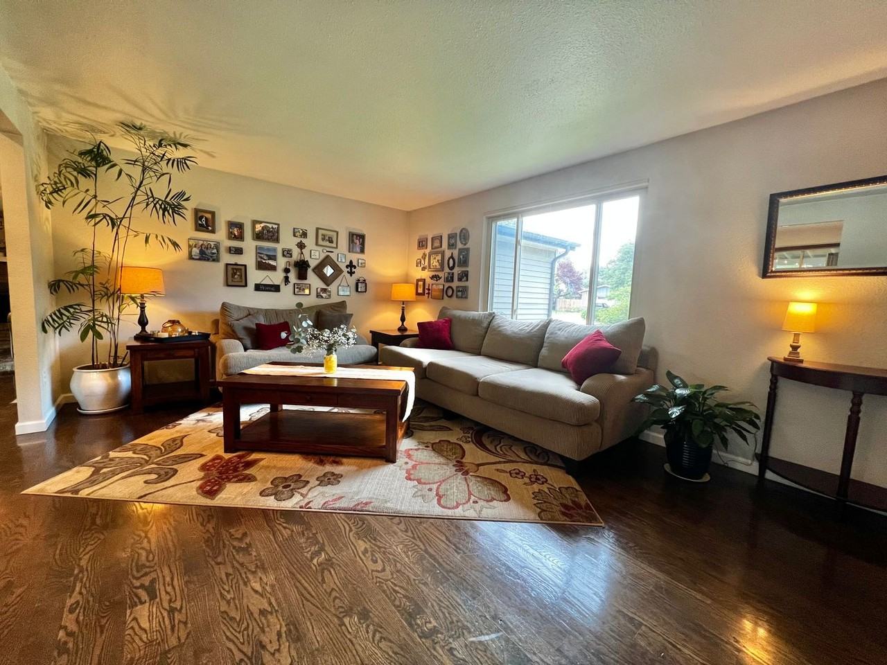 707 Powderhorn Dr - Photo 6 of 31