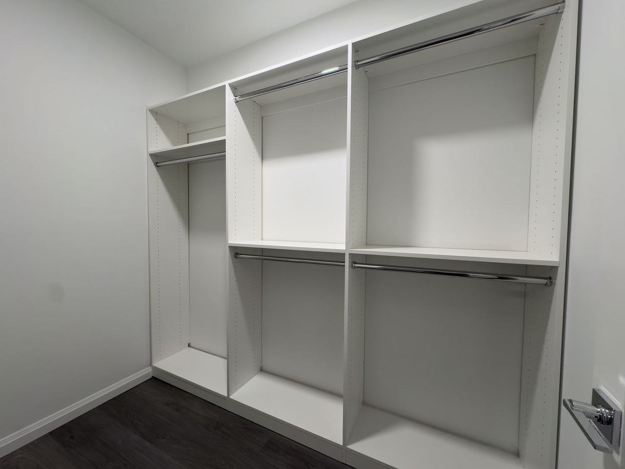 The Royal Blue - Photo 5 of 37