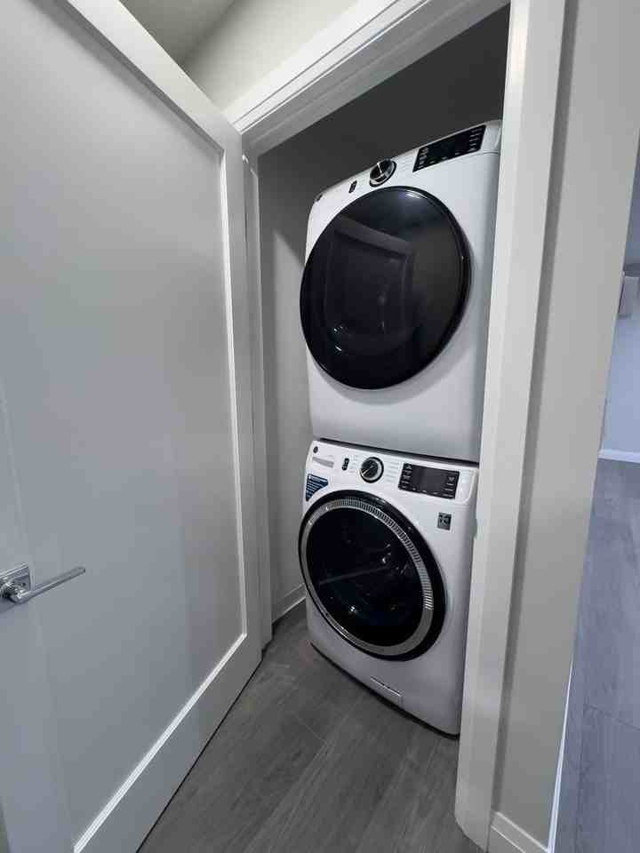 The Royal Blue - Photo 6 of 37