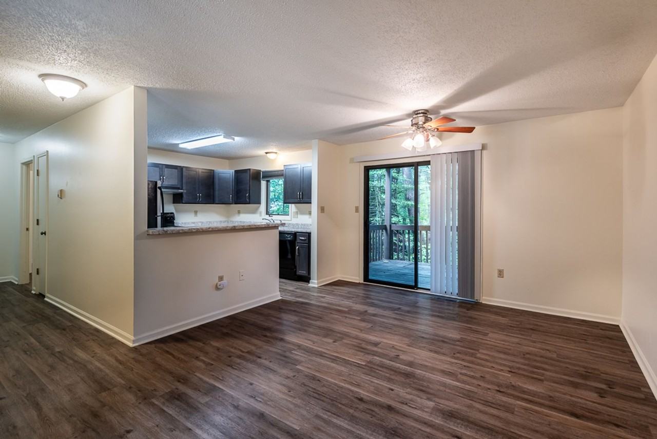 112 Glenn Bridge - Photo 2 of 18