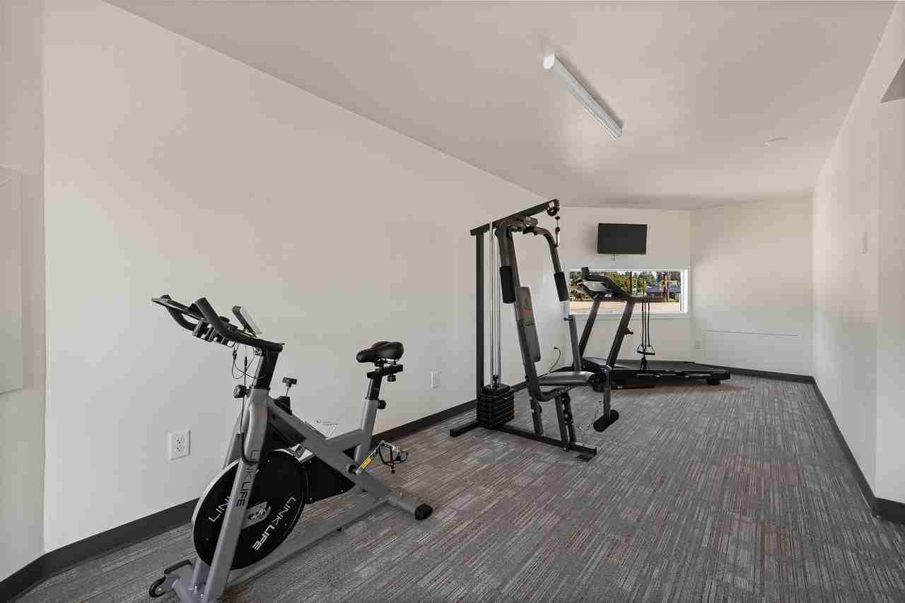 Ponderosa Apartments - Photo 5 of 8