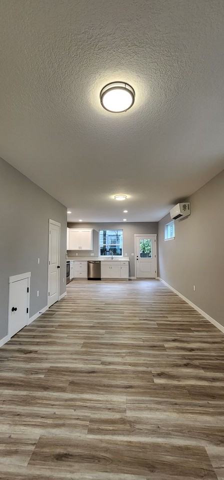 1421 McCoy Avenue NE - Photo 7 of 29
