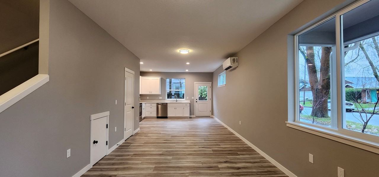 1421 McCoy Avenue NE - Photo 2 of 29