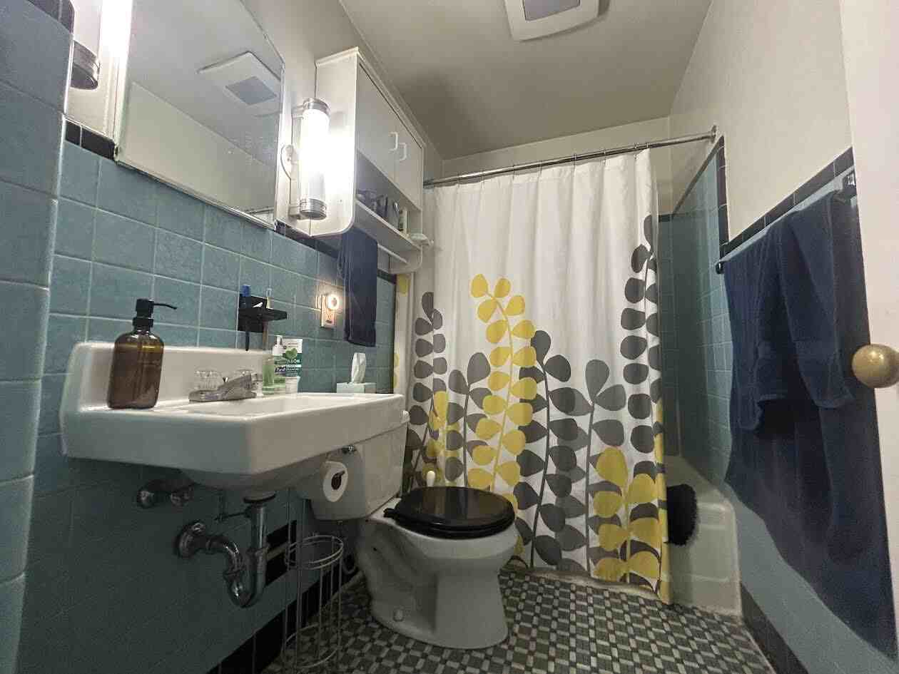 706 S Thornton Ave - Photo 2 of 10