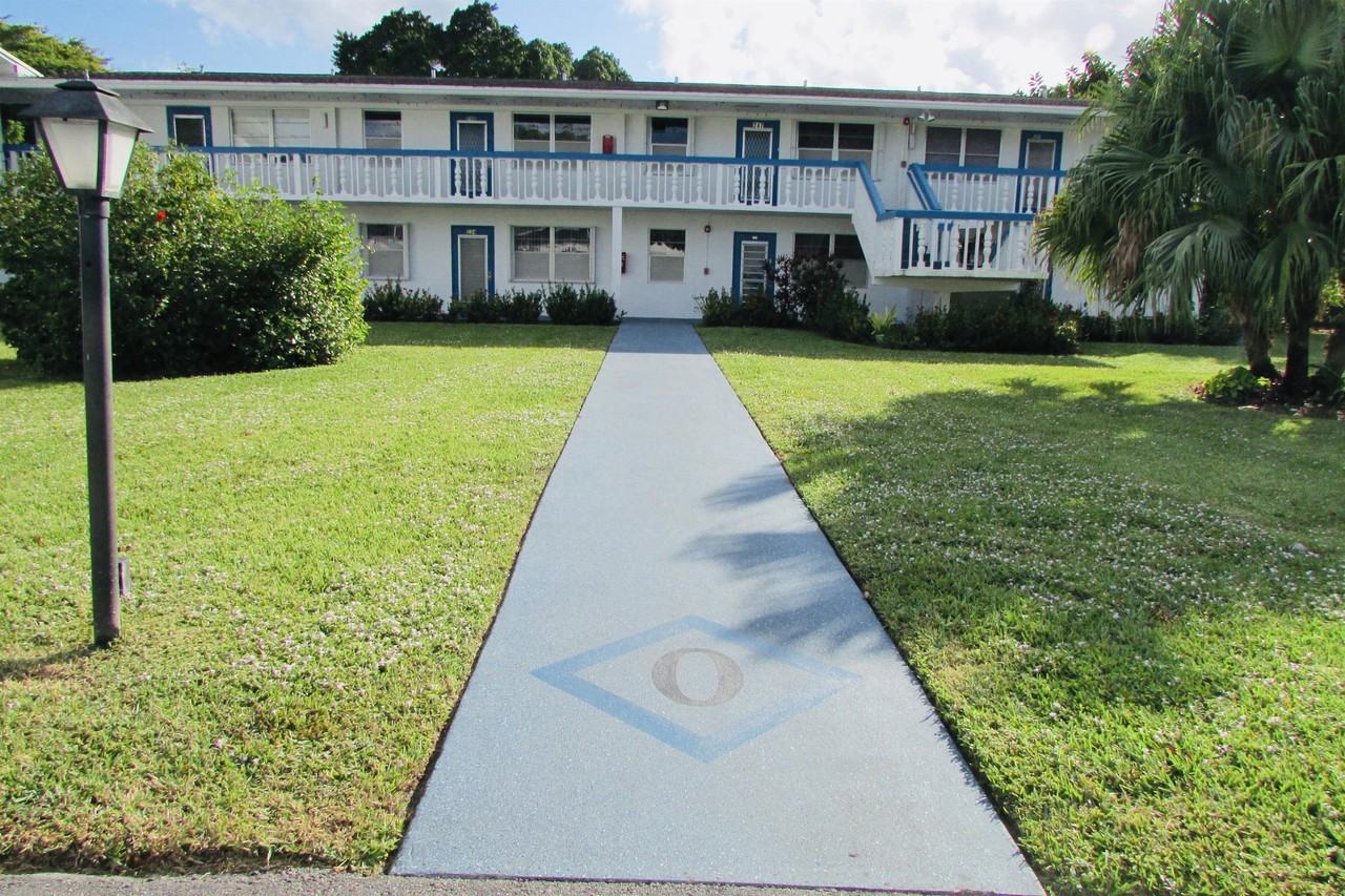 236 Newport O #1 - Photo 5 of 22