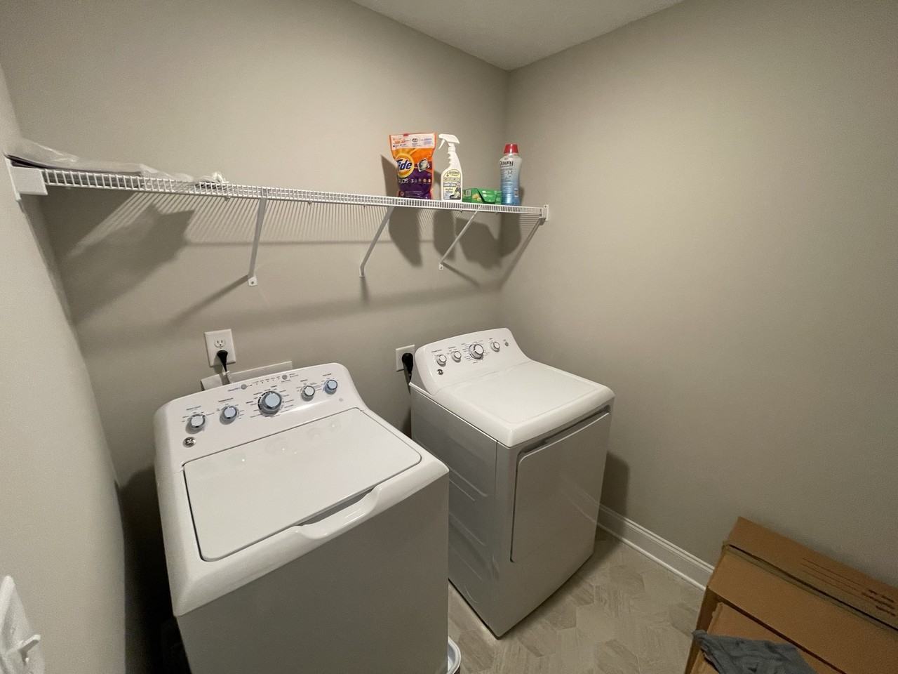 328 Broadberry Ave #1 - Photo 6 of 12