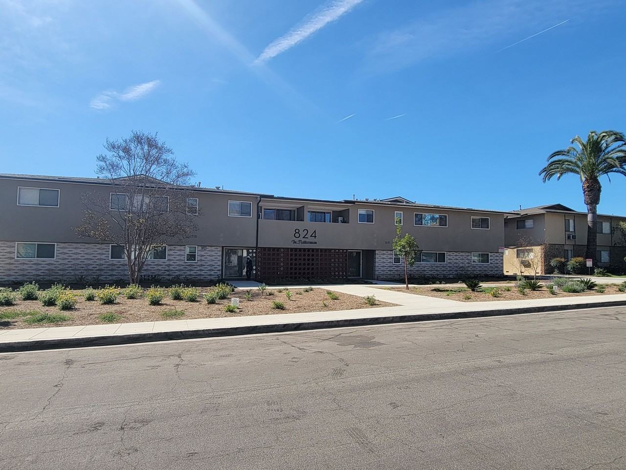 824 Mediteranean - Photo 7 of 15