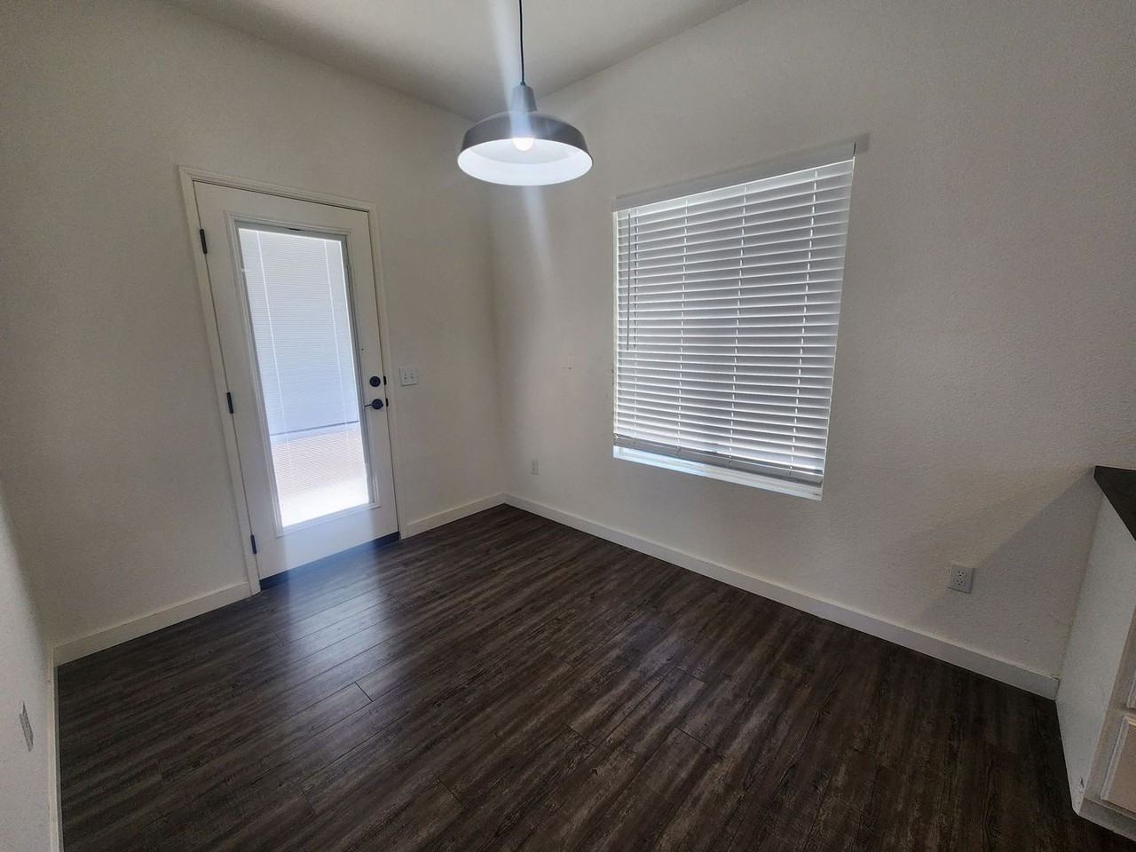 Maricopa Dr 6638 - Photo 5 of 20