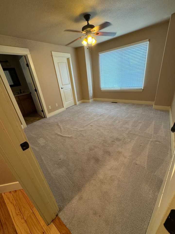 4249 Woodlake Ln - Photo 6 of 22