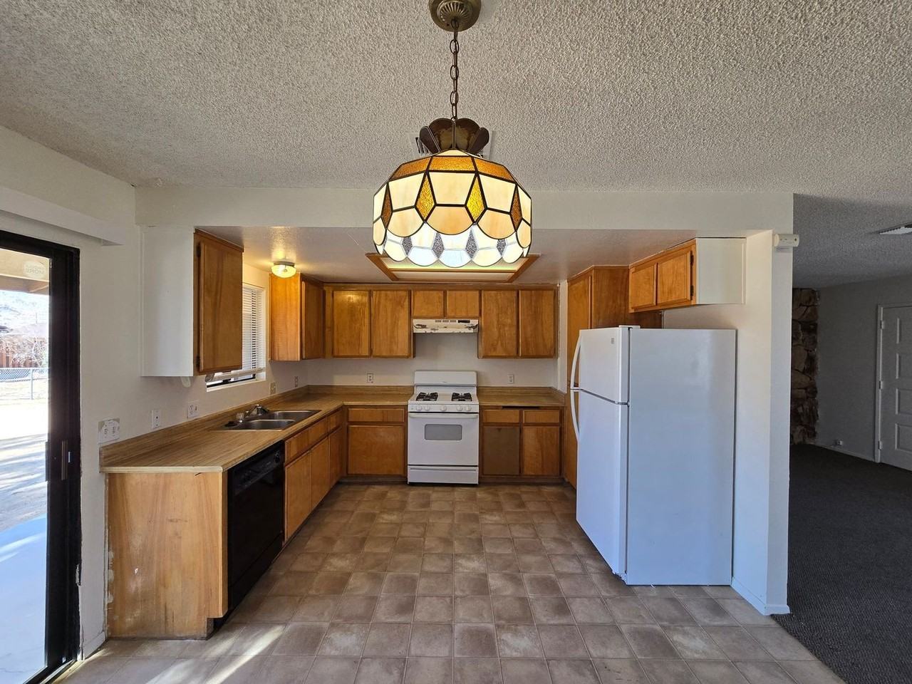 72211 Sunnyvale Dr - Photo 5 of 13