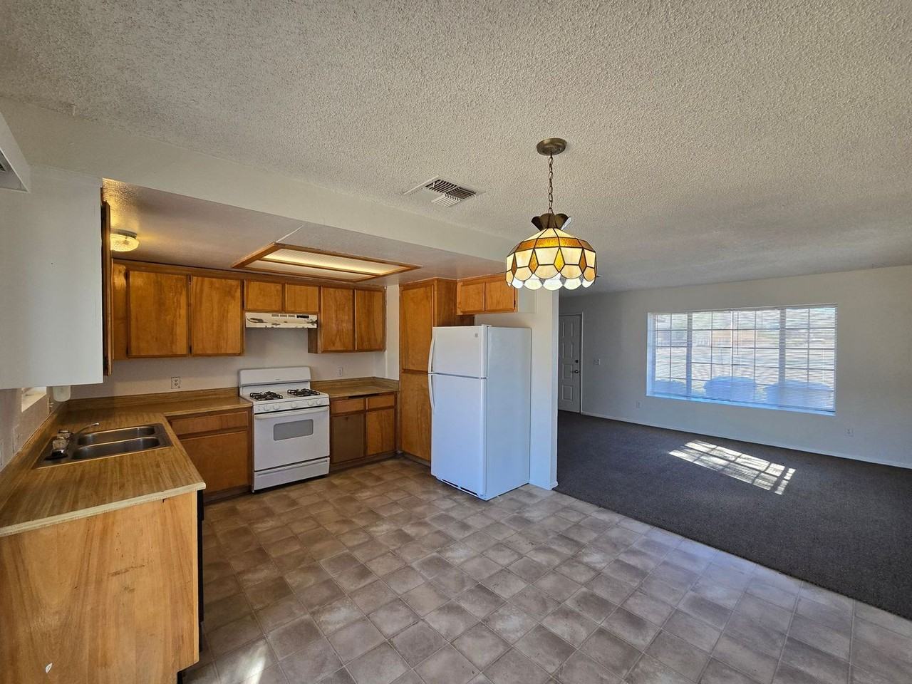 72211 Sunnyvale Dr - Photo 7 of 13