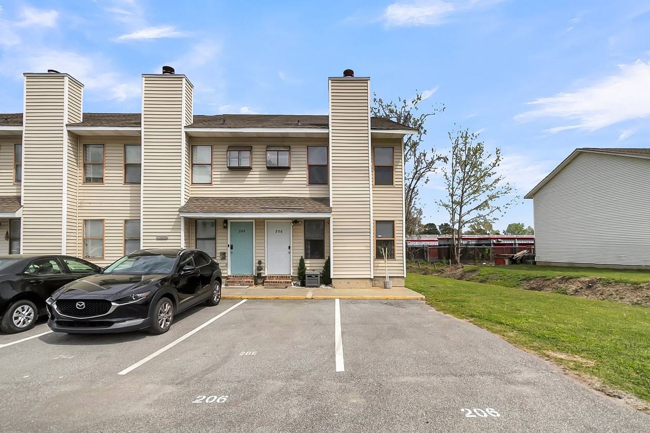 206 Pine Shadow Dr - Photo 4 of 37