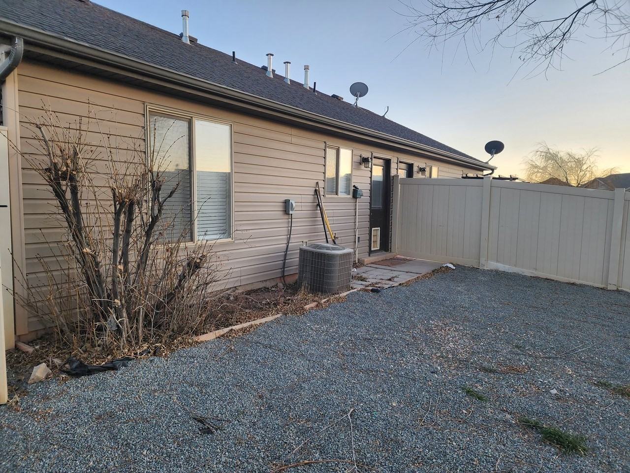 1909 N 1600 North Access Rd - Photo 3 of 19