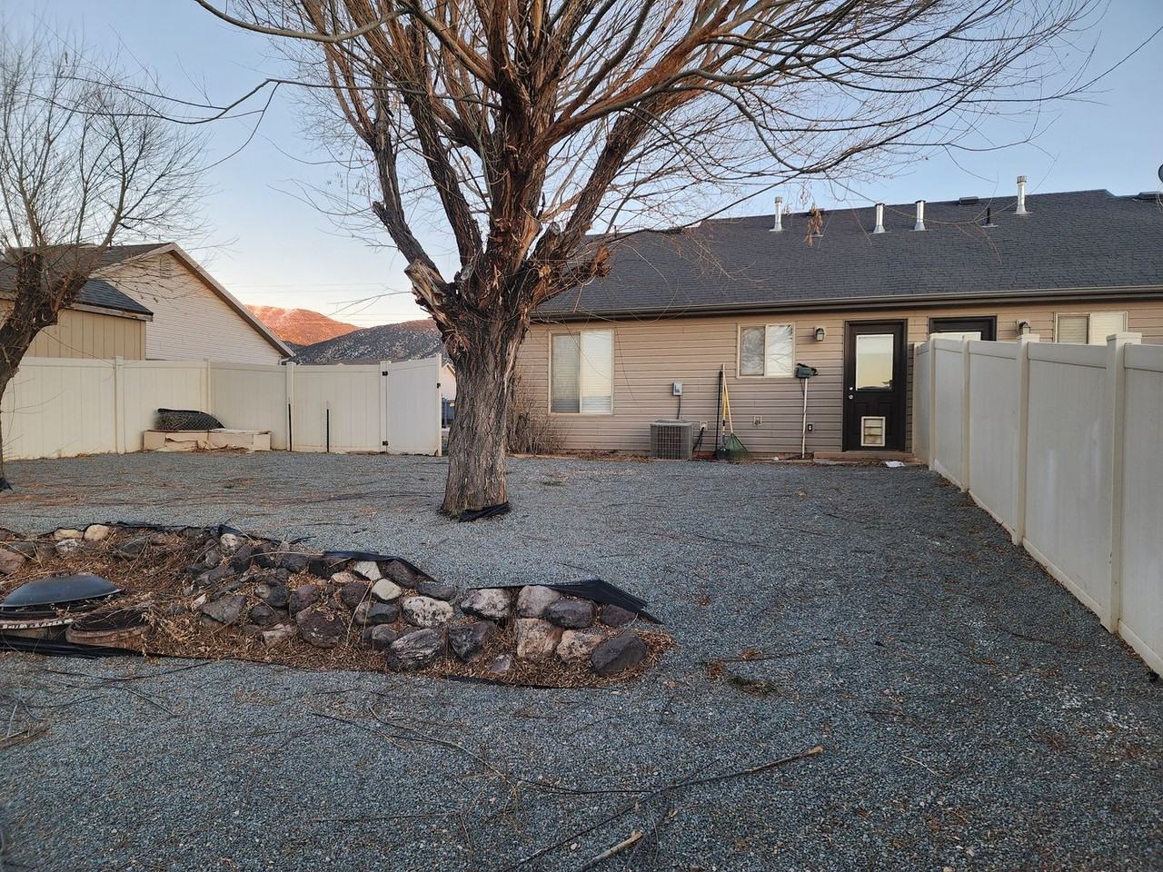 1909 N 1600 North Access Rd - Photo 4 of 19