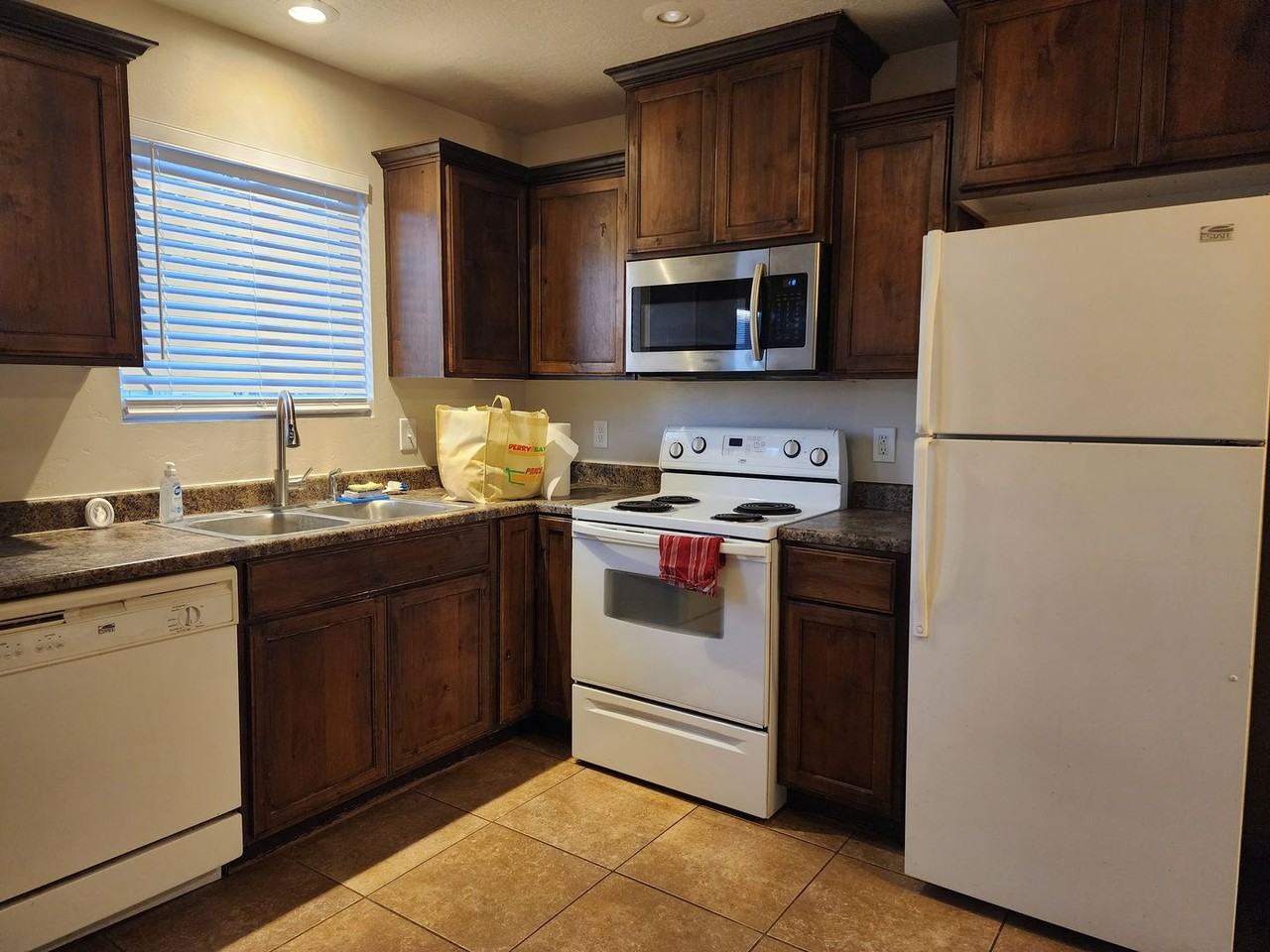 1909 N 1600 North Access Rd - Photo 5 of 19