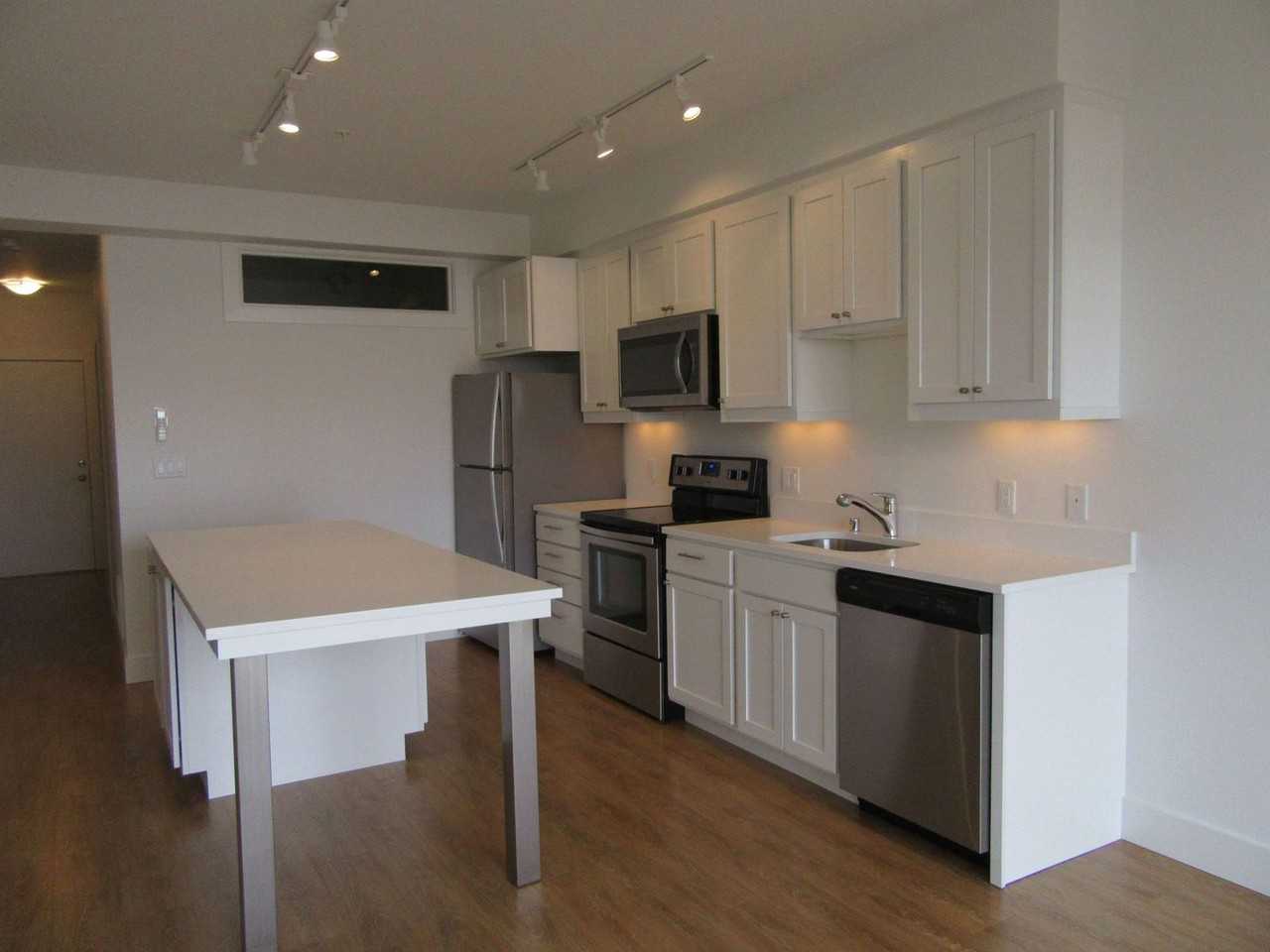 1300 Mckenzie Avenue - Photo 2 of 19