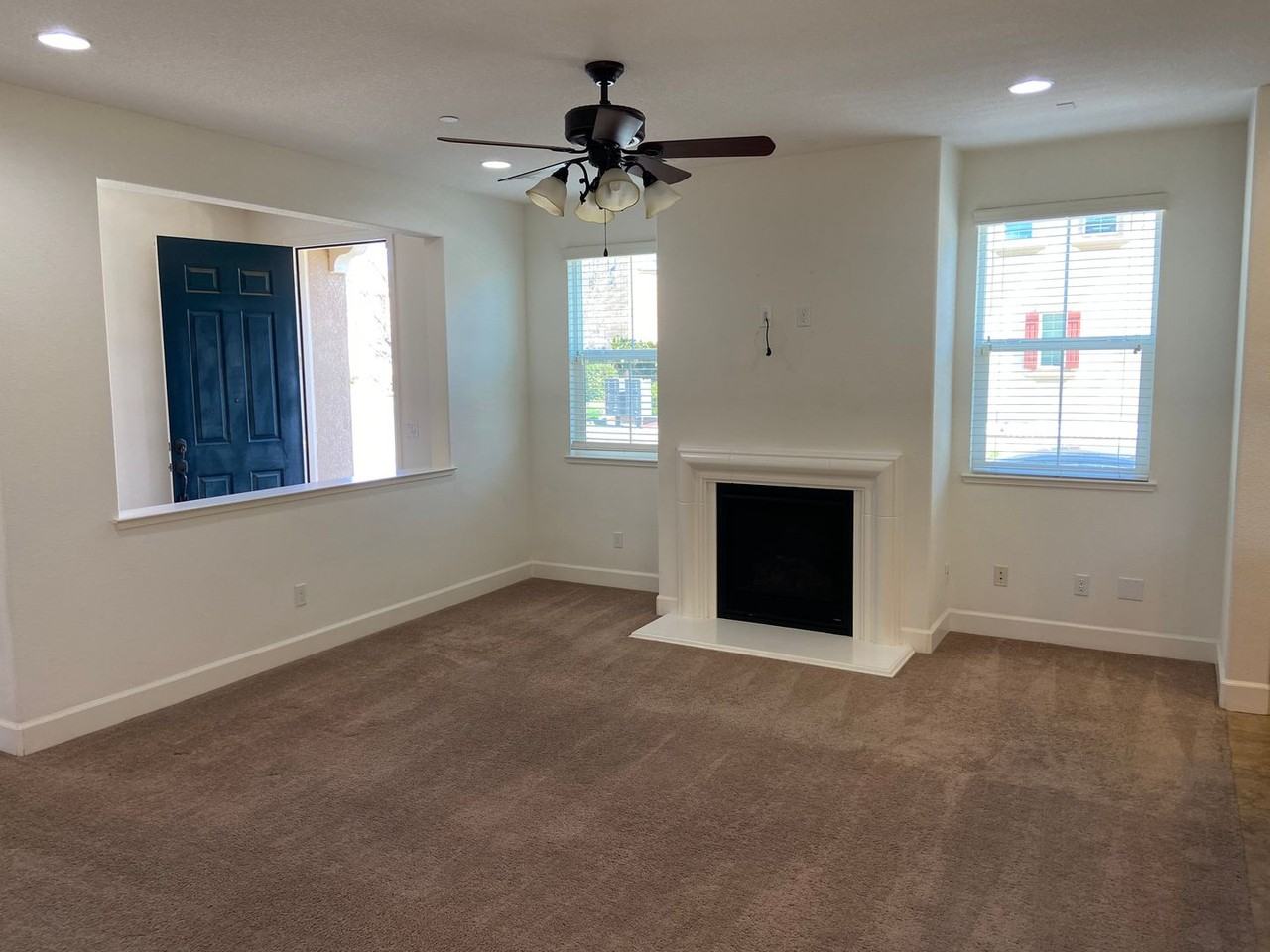 907 Blossom Rock Ln - Photo 4 of 30