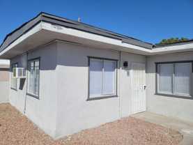 1637 Palm St - Photo 1 of 1
