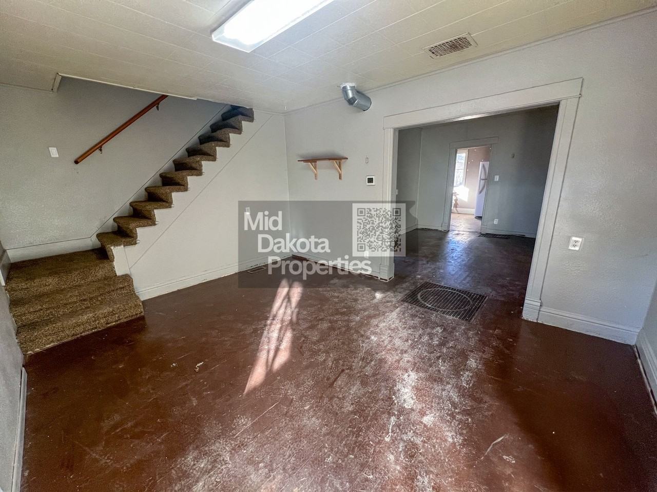 508 W 2nd Ave - Photo 3 of 11